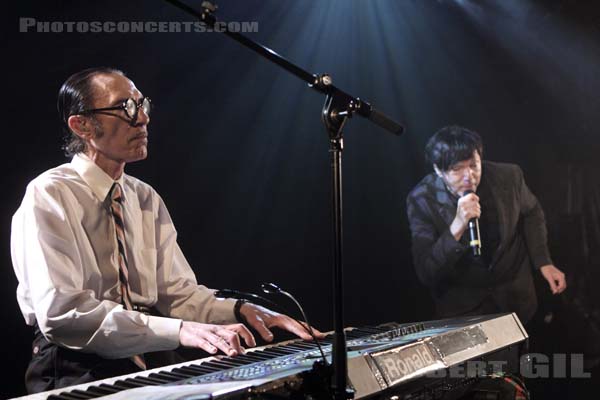 SPARKS - 2013-05-24 - PARIS - La Maroquinerie - Ron Mael - Russell Mael